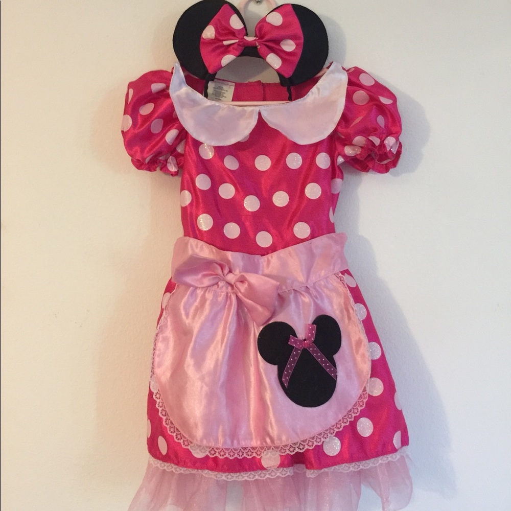 Minnie Mouse Dress up dress